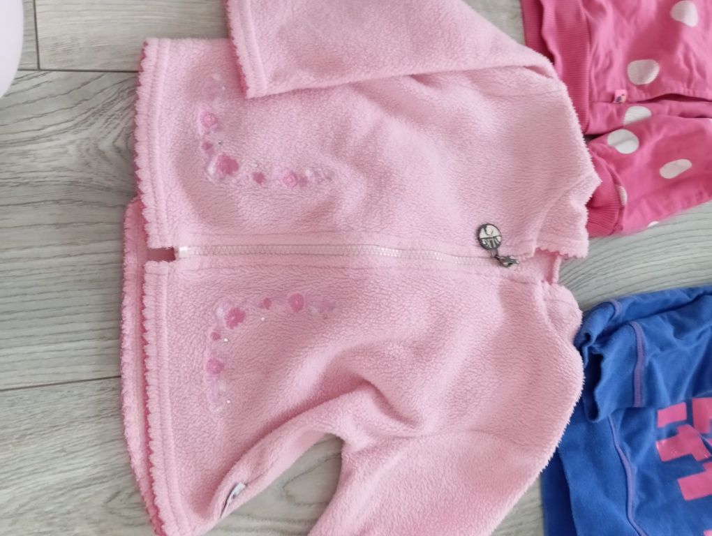 Bluzy dziewczęce 104
