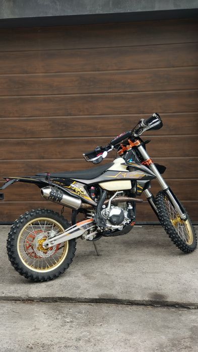 Kovi 300 PRO S 2024 у відмінному стані , повний сервіс