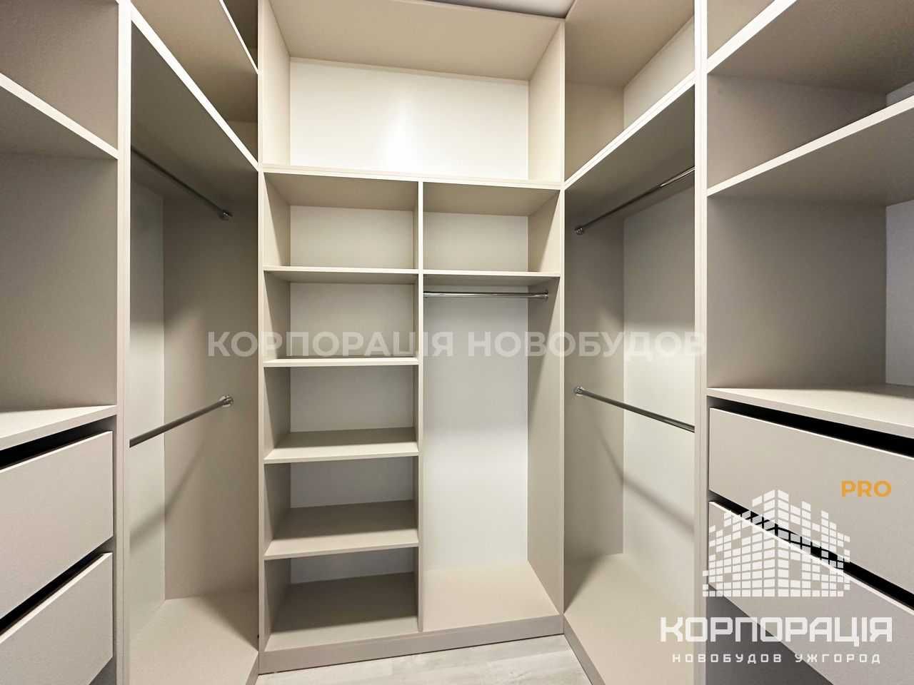 Продаж котеджу з дизайнерським ремонтом під ключ, всі меблі, техніка