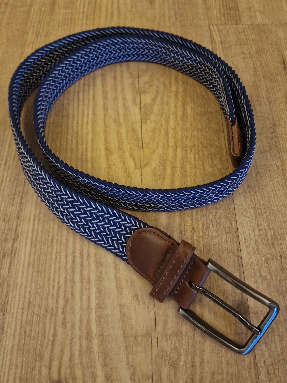 Cintos de homem novos