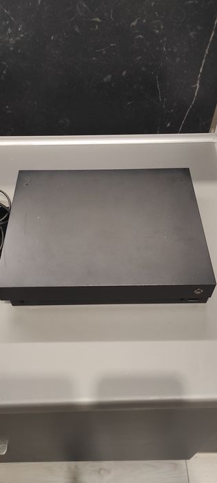 Konsola Xbox one X