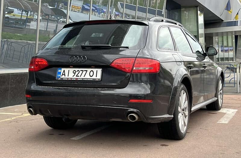 Audi A4 Allroad 2009 року