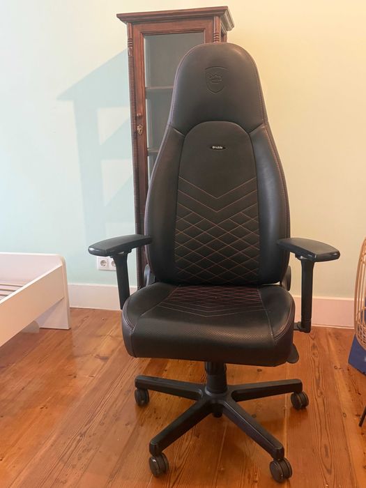 Cadeira Icon Gamer Noblechairs (preço original : 389.90 euros)