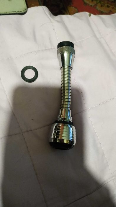 Помпа для води,насадка на волу