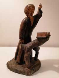 Stara ręcznie wykonana drewniana figurka Mojrzesza 27 cm