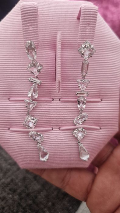 Brincos Swarovski nunca usados