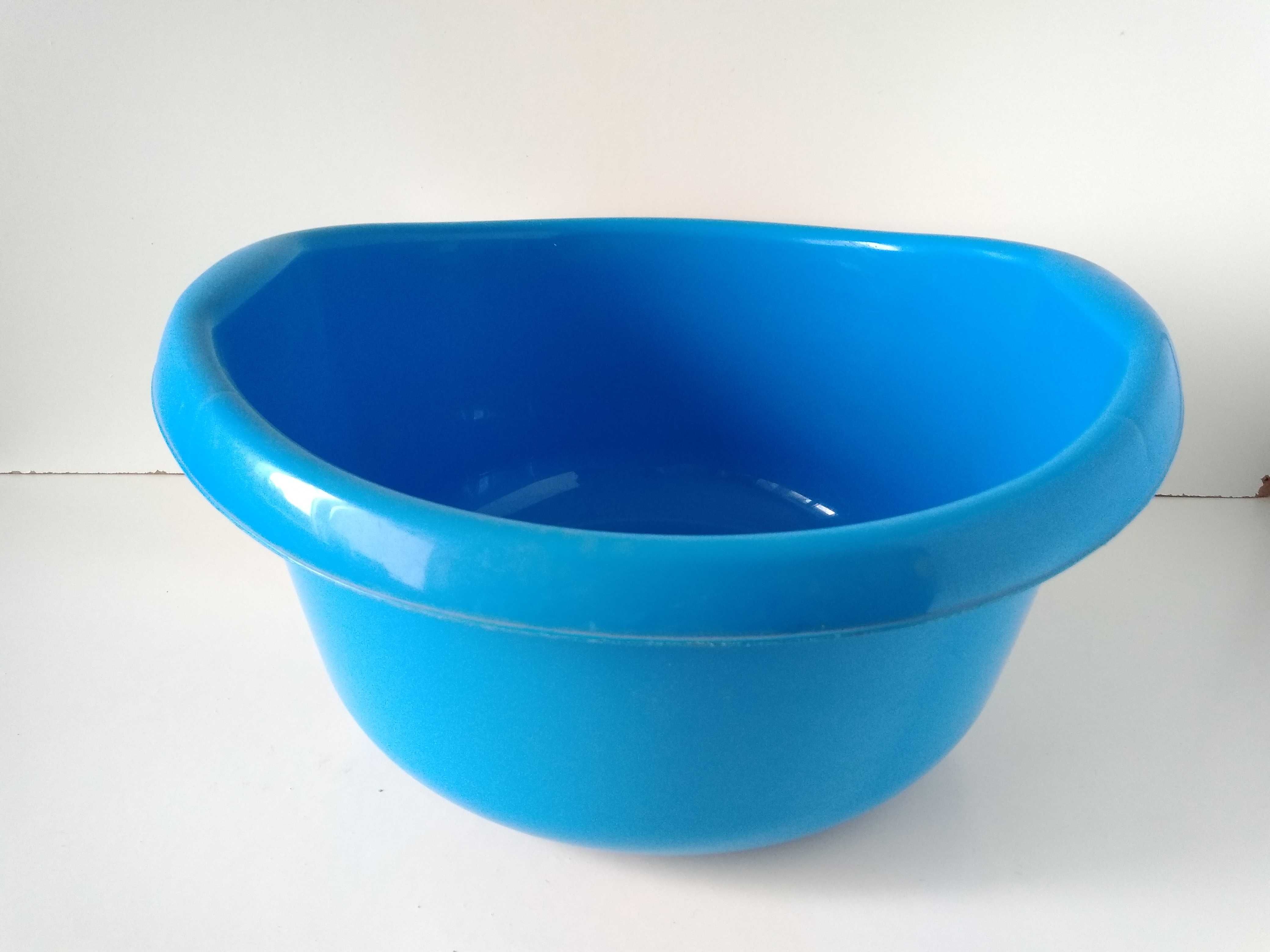 пластиковый круглый голубой хозяйственный таз миска 15 л с ручками
