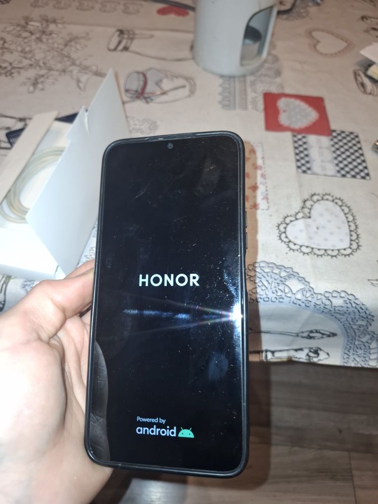 Telefon na sprzedaż Honor X6a