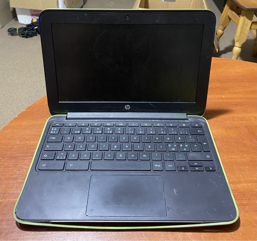 Chromebook hp 11 g5 ee 11.6"/ на запчастини! D810
