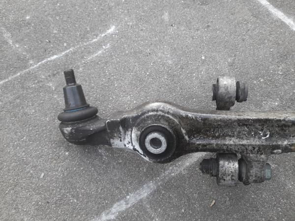 Braço de suspensão frente esquerdo AUDI A4 Avant (8D5, B5)
