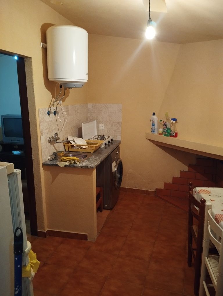 Alugo casa na aldeia dos Fernandes concelho de Almodôvar