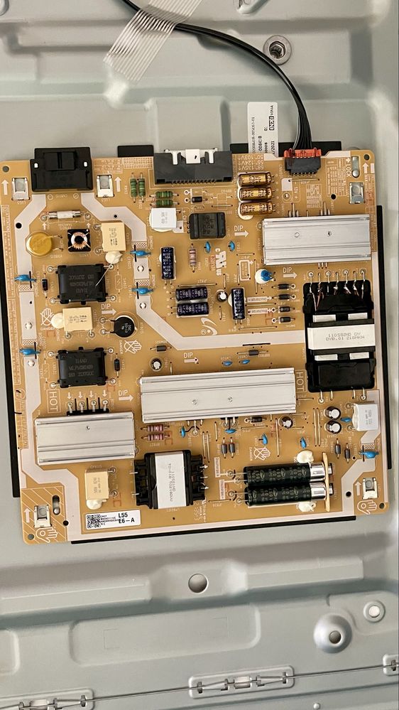 Czéści do telewizora Samsung UE50AU8002KXXH