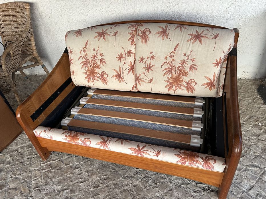 Sofá-cama 130cm. Cama de solteiro