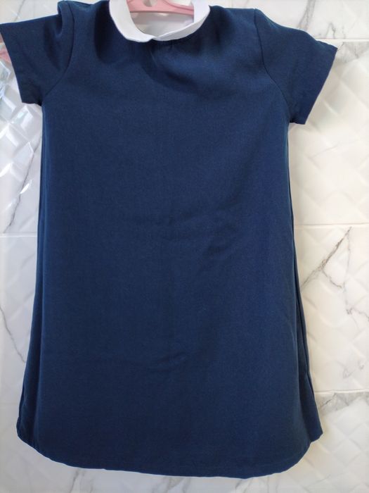 Сукня на дівчинку