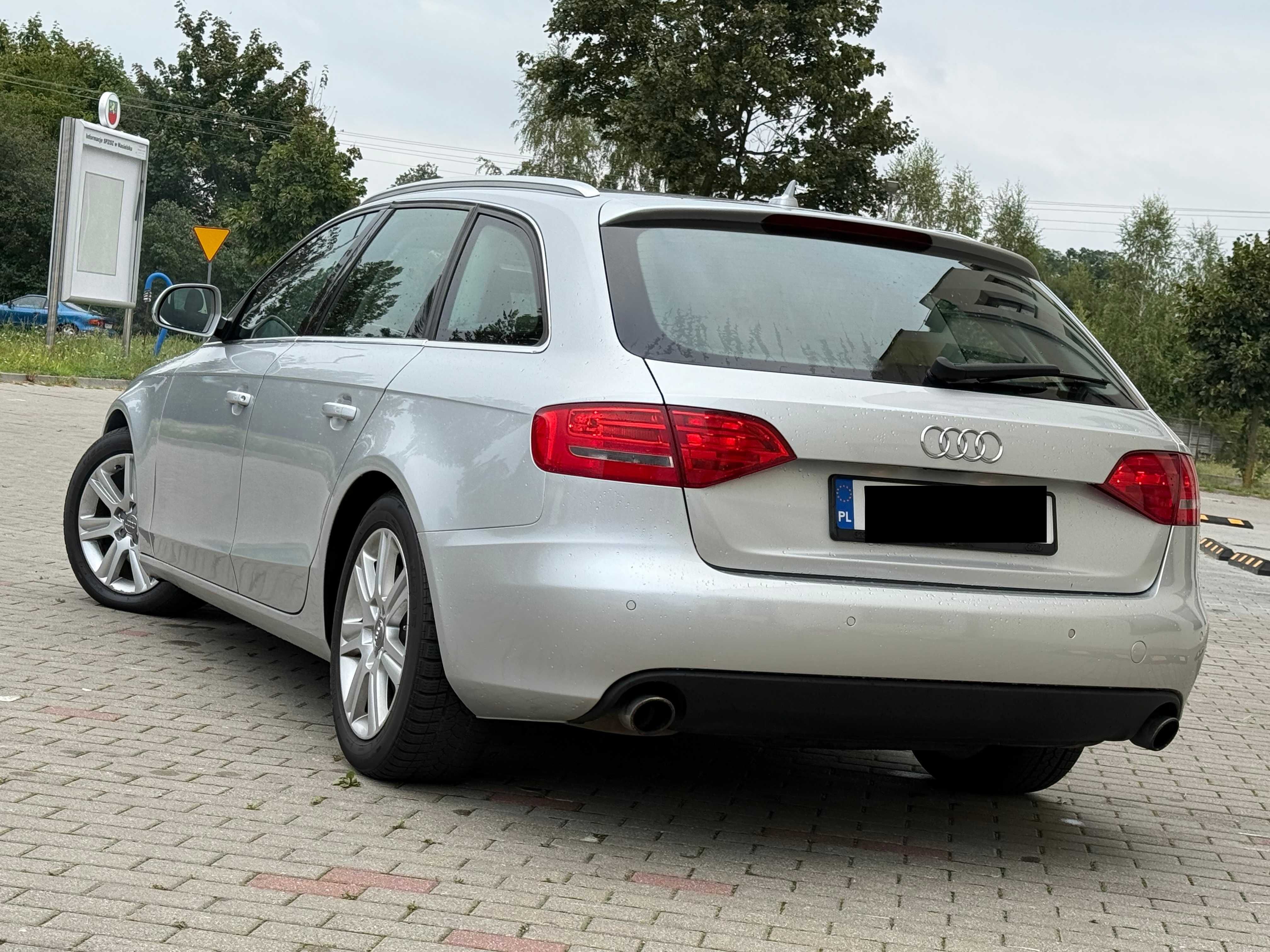 Audi A4 B8 Avant 3.2 V6 265KM Benz Automat QUATTRO Full ŚLICZNY STAN !