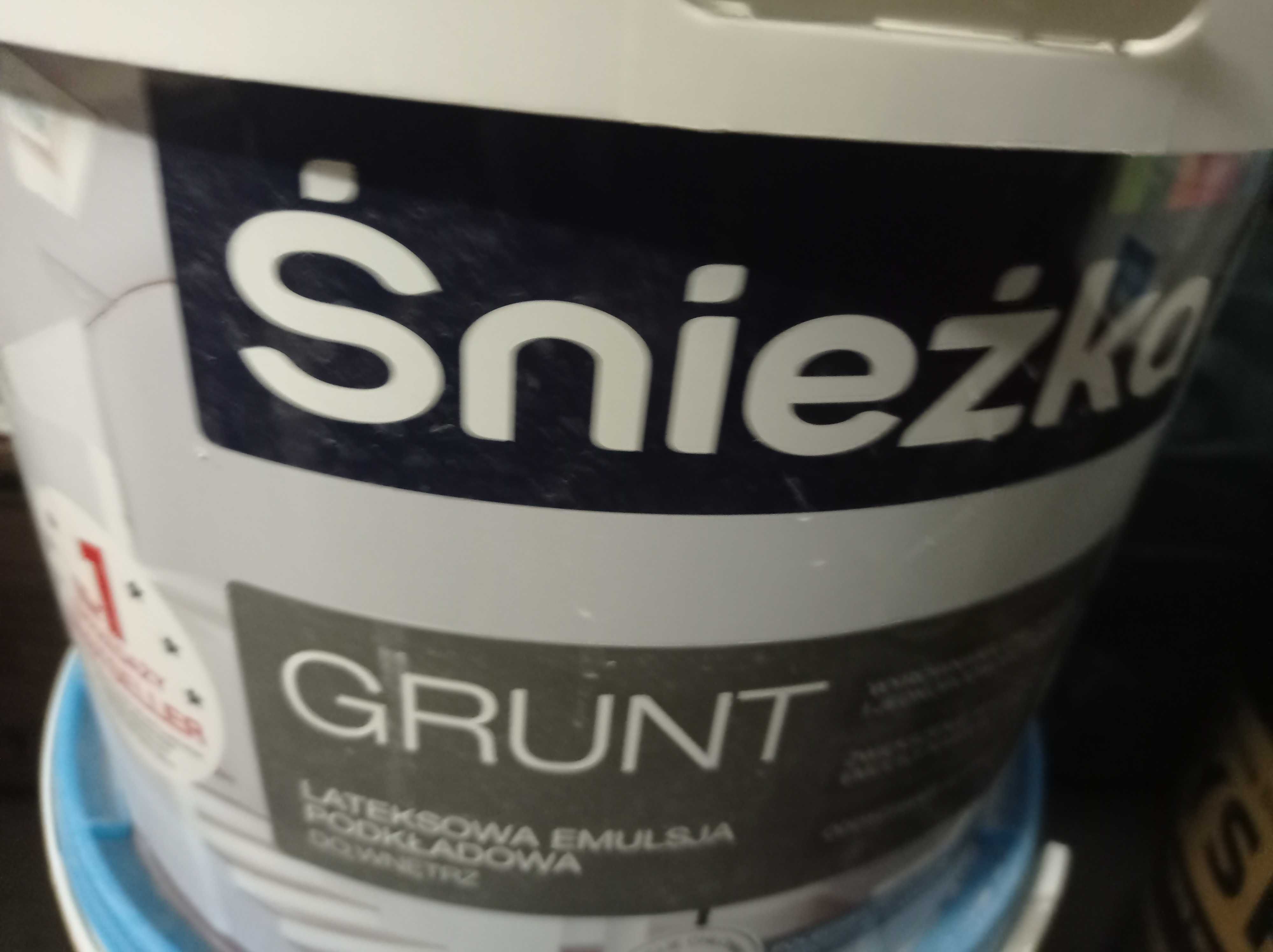 Farby i inne pozostałe po remoncie