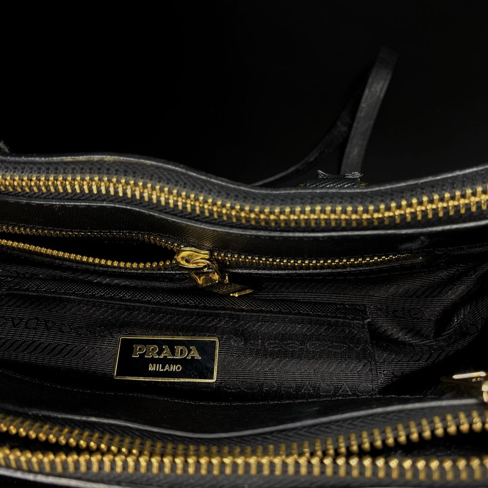 Женская сумка Prada saffiano bag оригинал