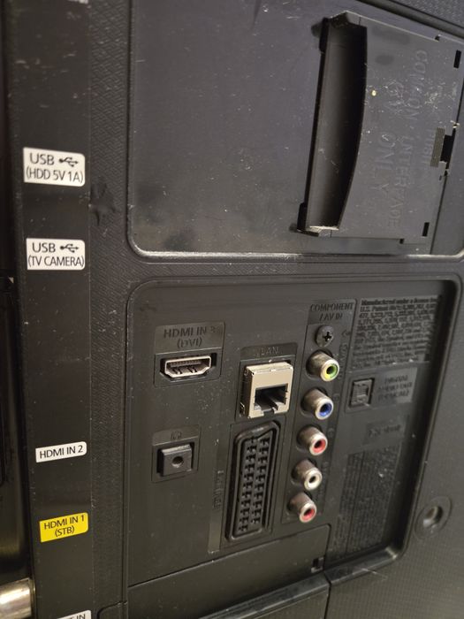 Телевізор Samsung UE-32F4500