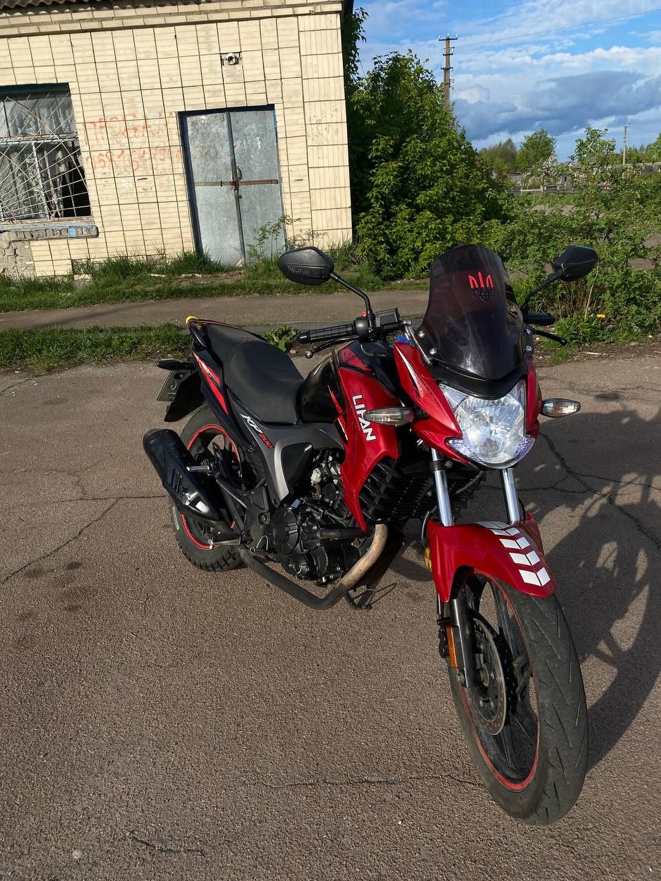 Продам Lifan kp200