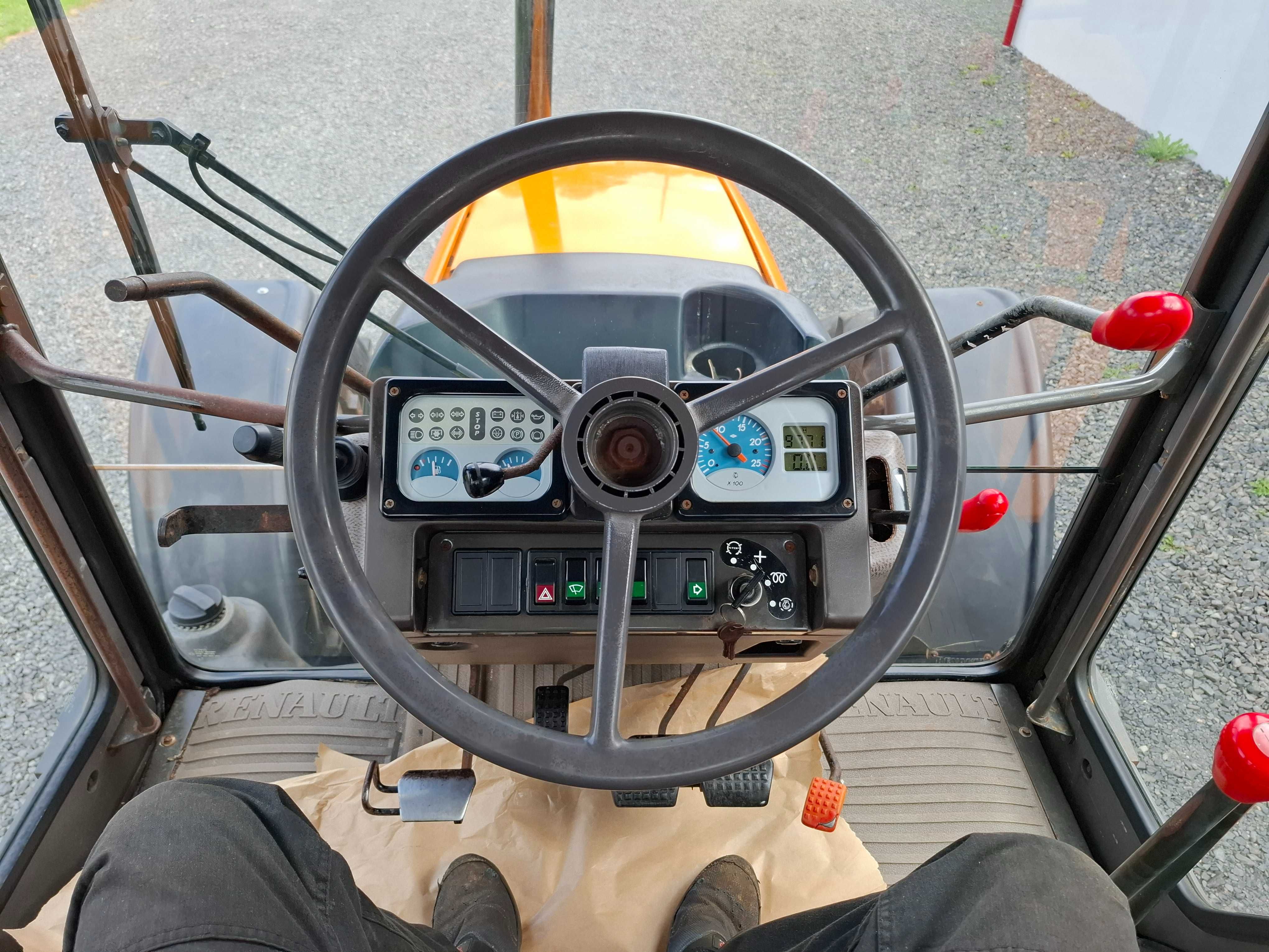 RENAULT TEMIS 630 całkiem mechaniczny 130 KM, przedni TUZ