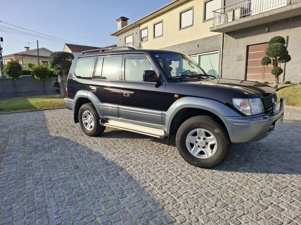 Toyota land cruiser kzj95 3000td