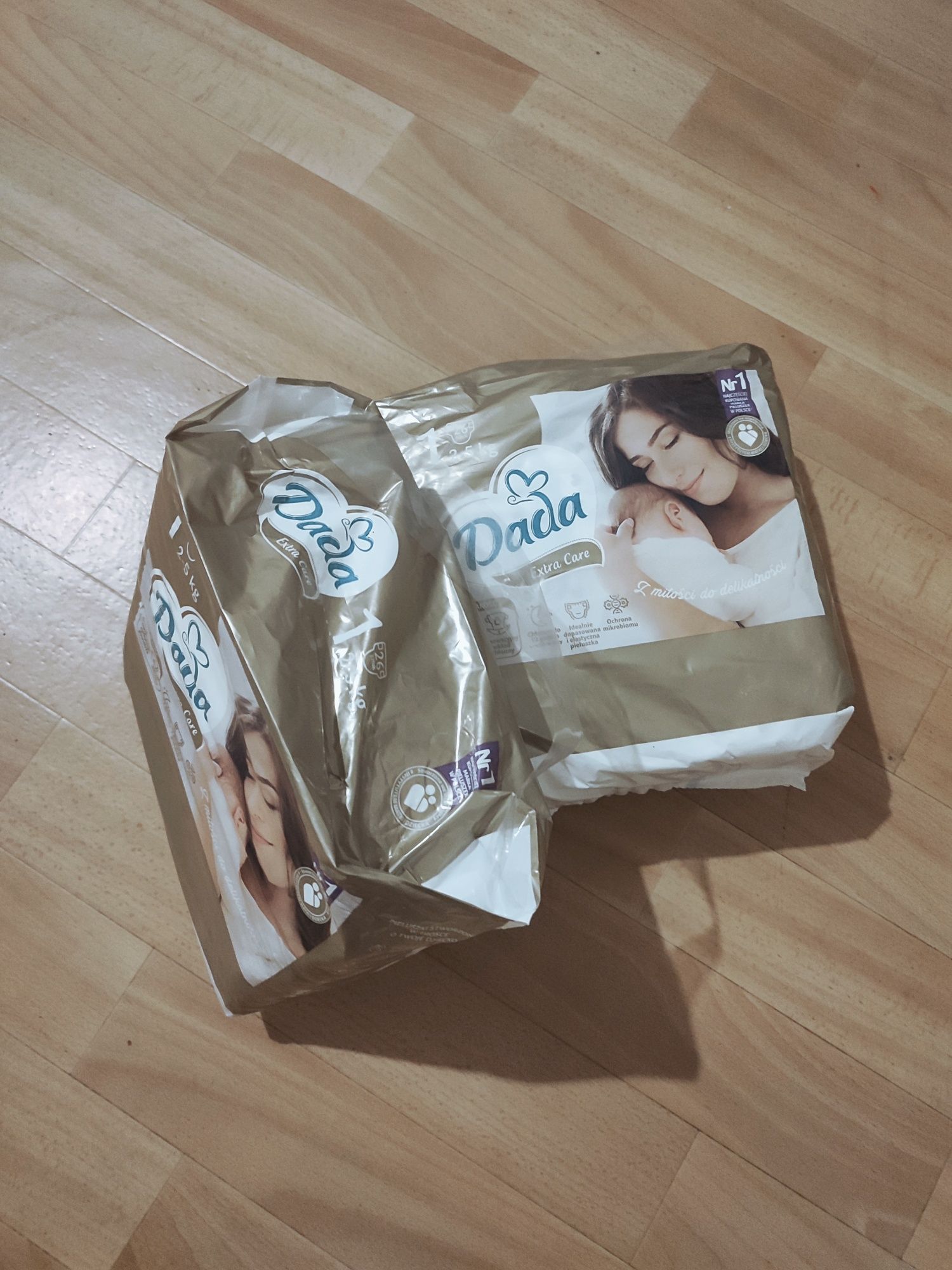 Продам детские памперсы Dada новая р 1 на 2,5 кг