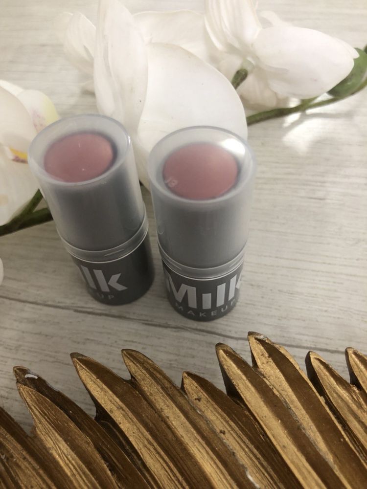 Розкішні кремові рум‘яна помада для губ milk make up werk