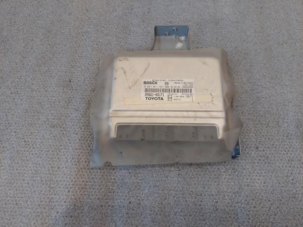 Centralina motor / ECU TOYOTA Yaris (_P1_)