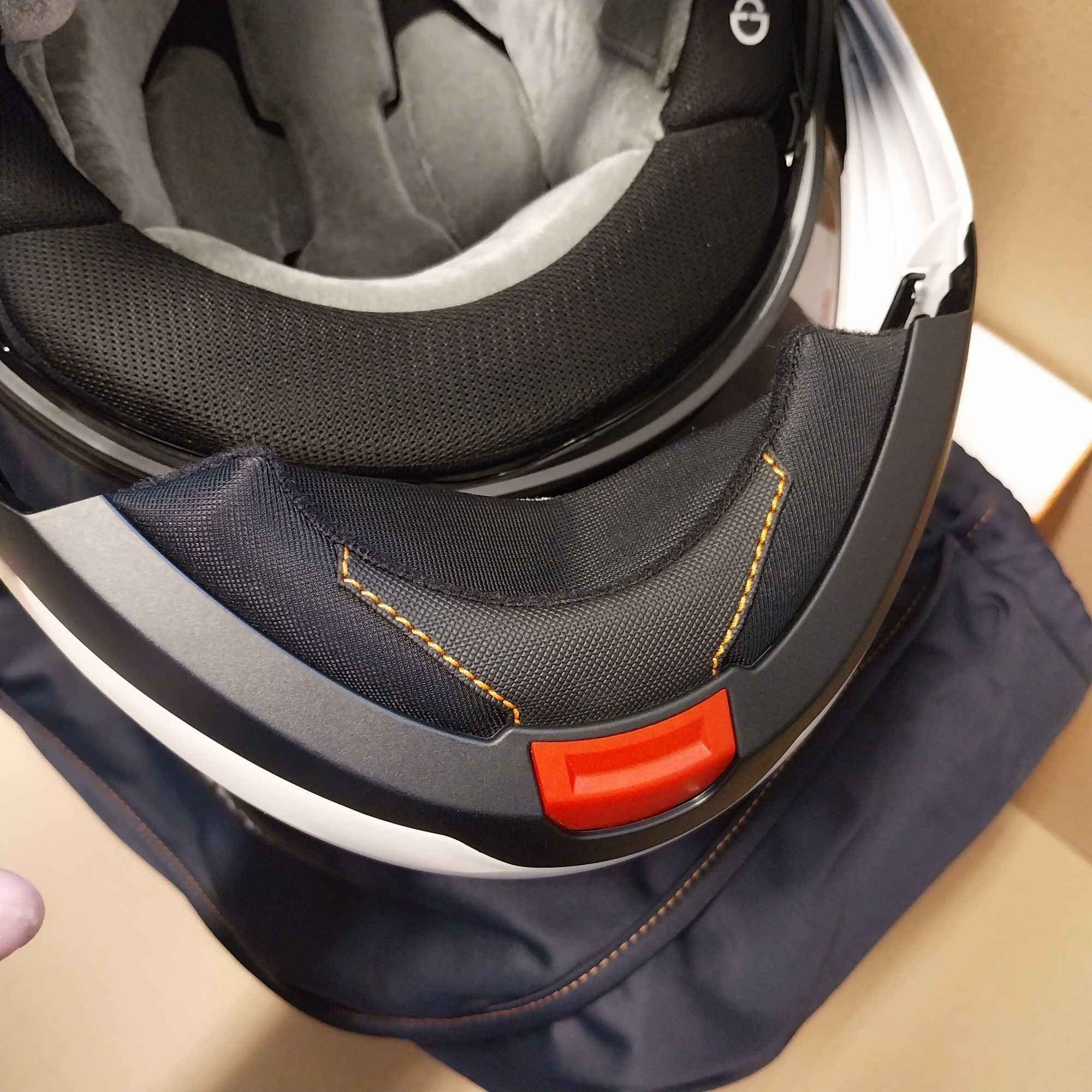 Kask motocyklowy SCHUBERTH C4 PRO