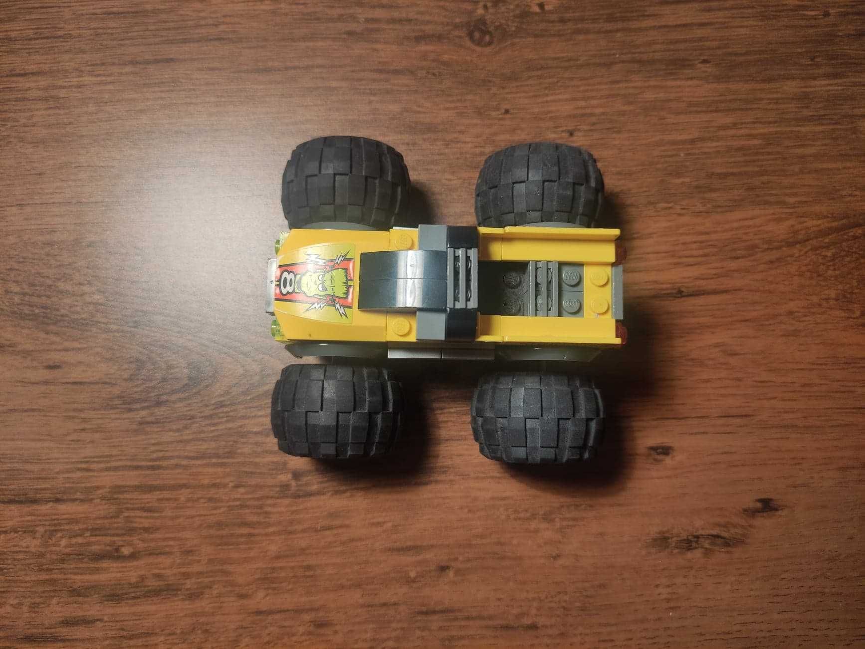 LEGO samochód z napędem