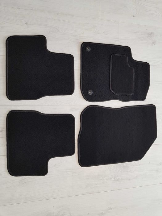 Dywaniki Welurowe Peugeot 208 Rok 12 i młodsze Idealnie Dopasowane