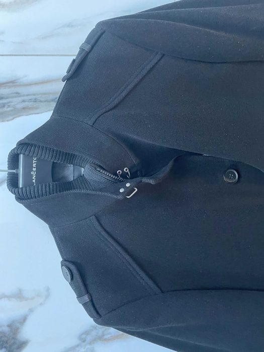 Kurtka młodzieżowa jesienno - zimowa, rozmiar M - 176/96 stan idealny.