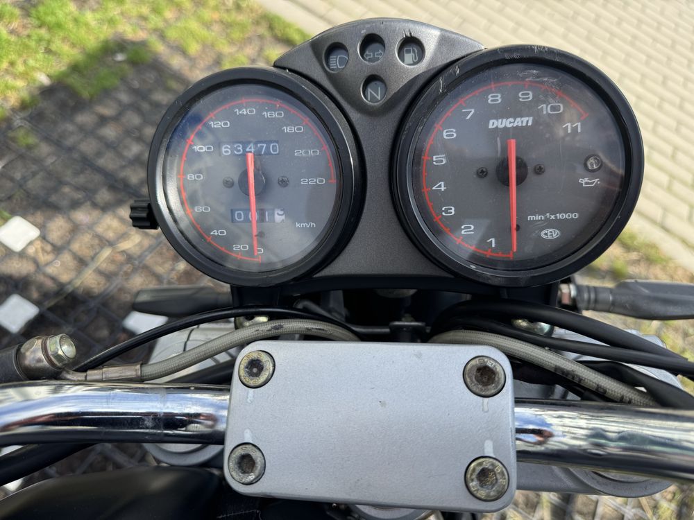 Ducati Monster 600