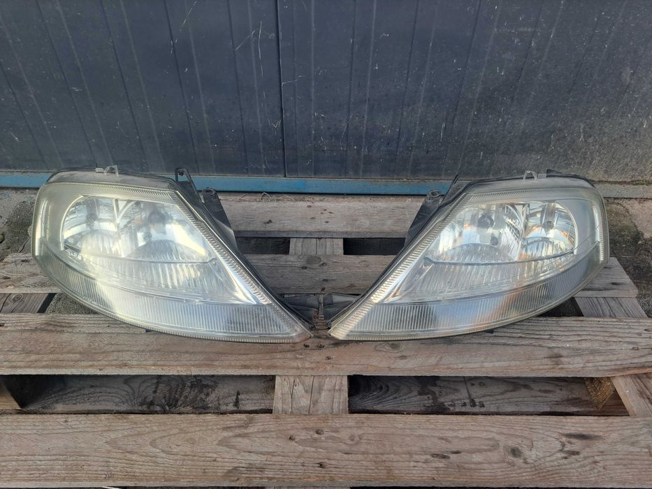 Lampa LEWA przód Citroen C3 I (02-09)