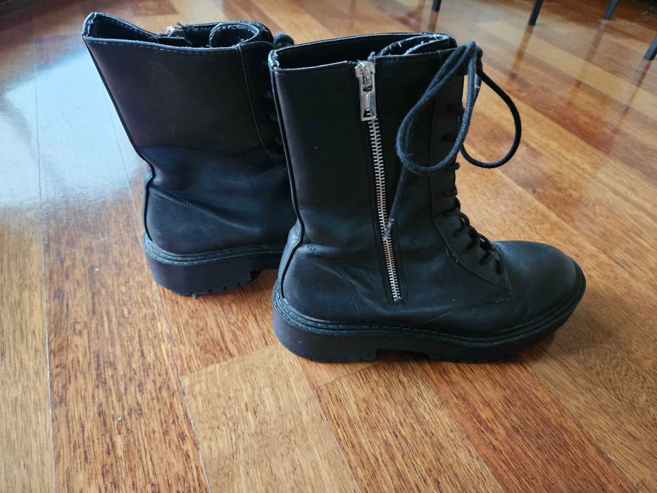 Bershka glany damskie 1216/660/040, rozmiar 38, wkładka 24,6 cm