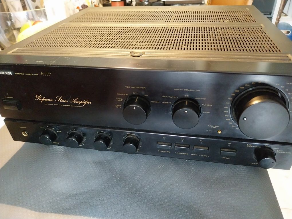 Amplificador pioneer A 777