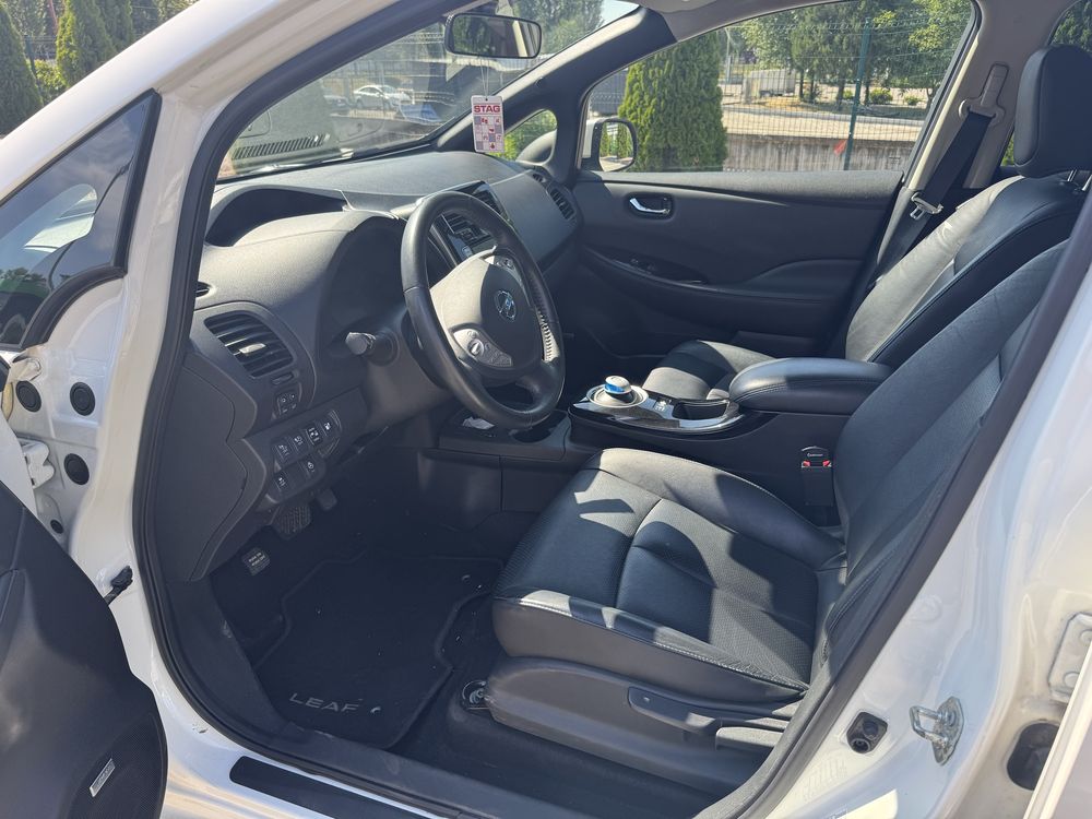 Nissan Leaf 30kw