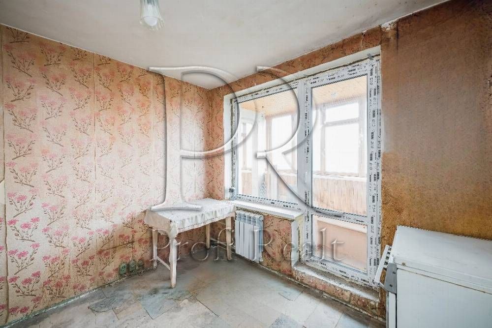 Продаж 2 кімн кварт на березі Дніпра Русанівка/Лівобережна