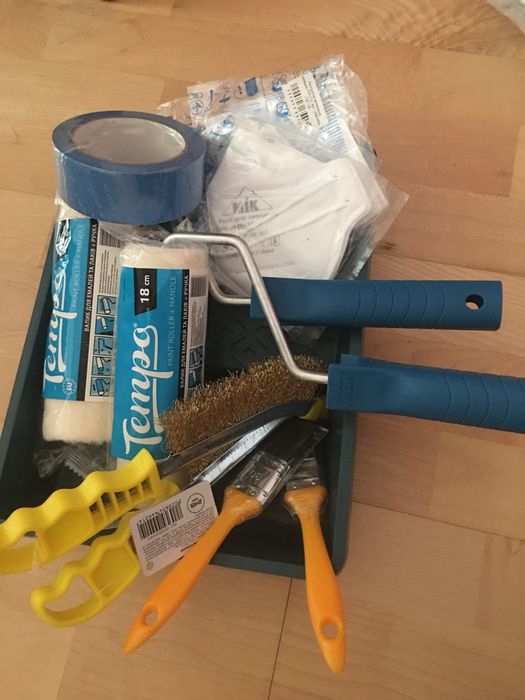 інструменти для робіт з емаллю