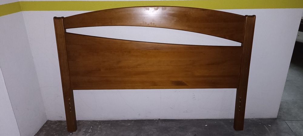 Cama casal com gavetões - Urgente