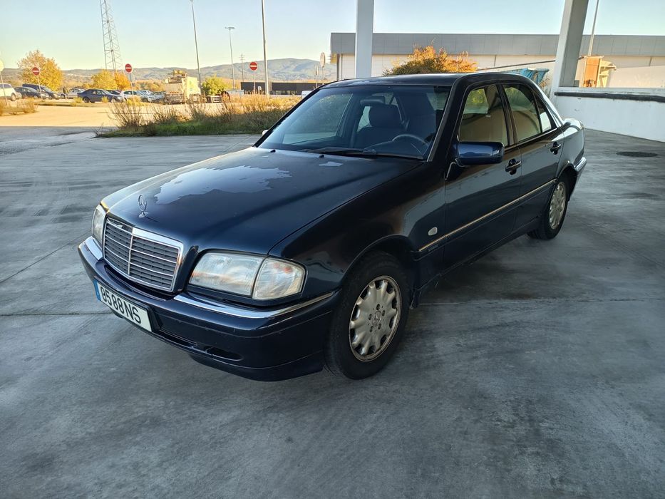Mercedes C220 95cv