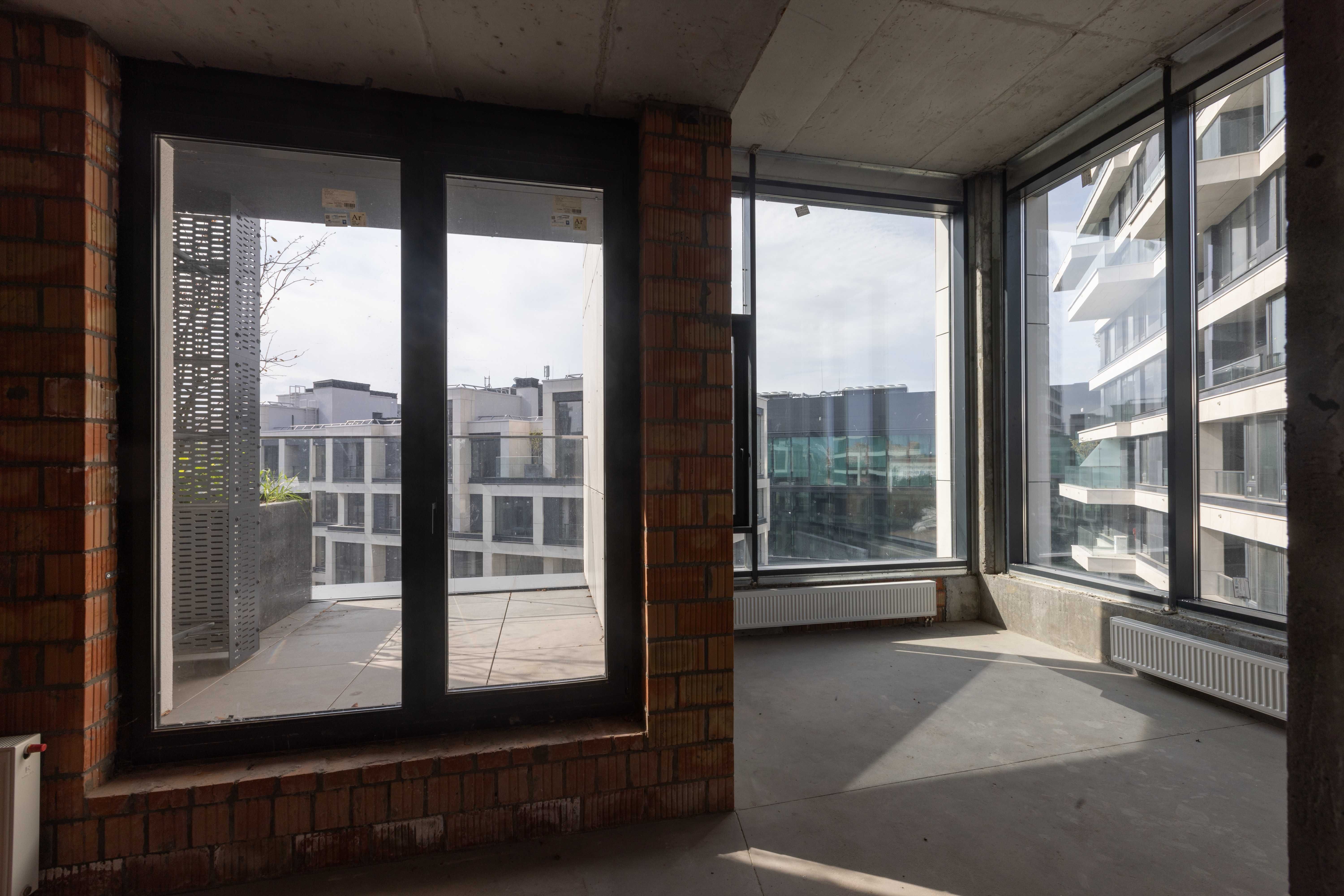 Квартира з стелями 4,2 м. в Unit Home, продаж від власника