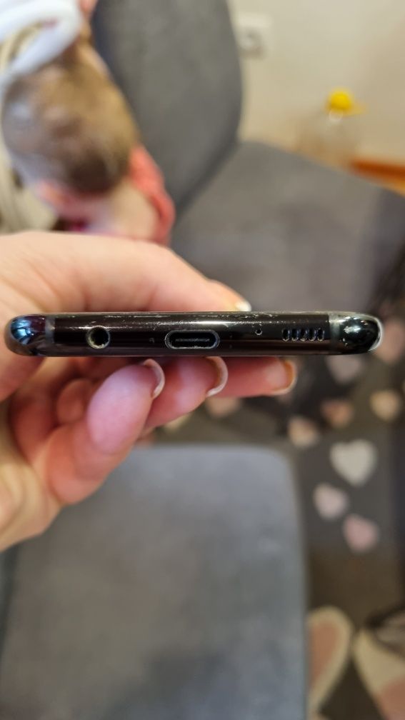 Продам Samsung S8+