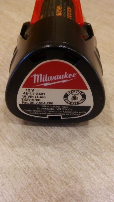 Акумуляторна батарея Milwaukee M12 1,5Ah Li-on