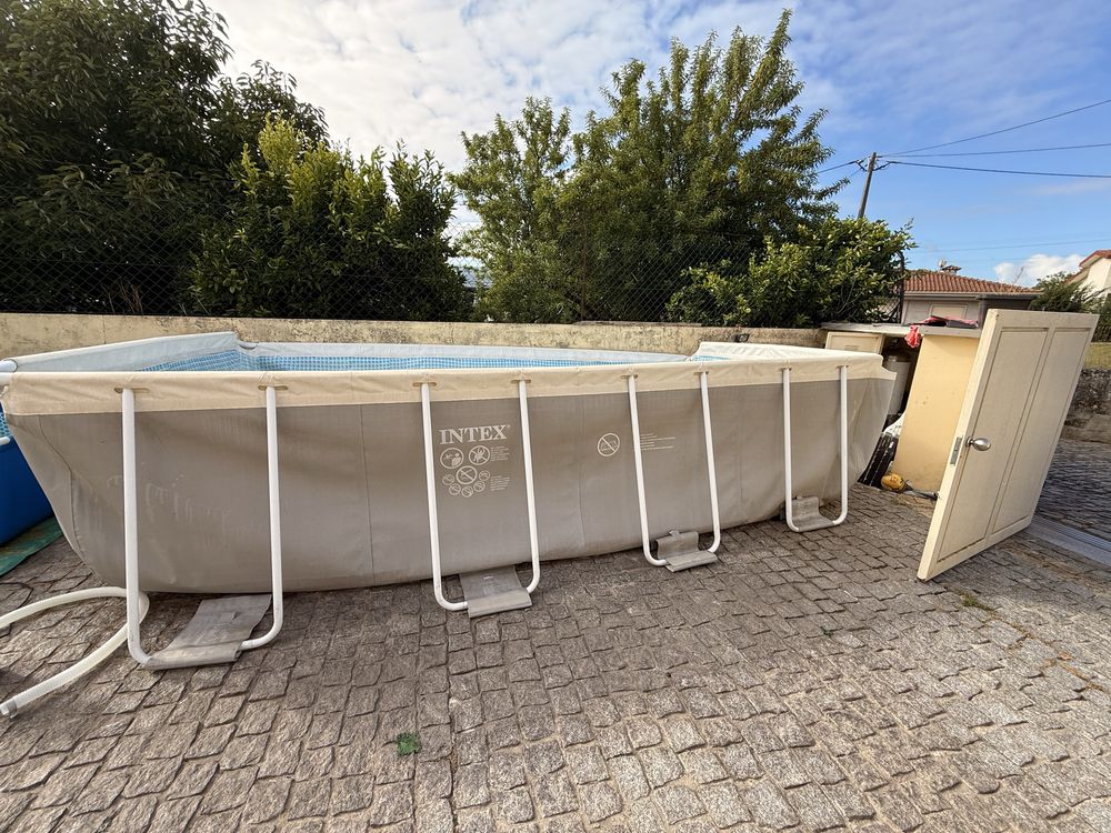 Piscina com  488x244x107