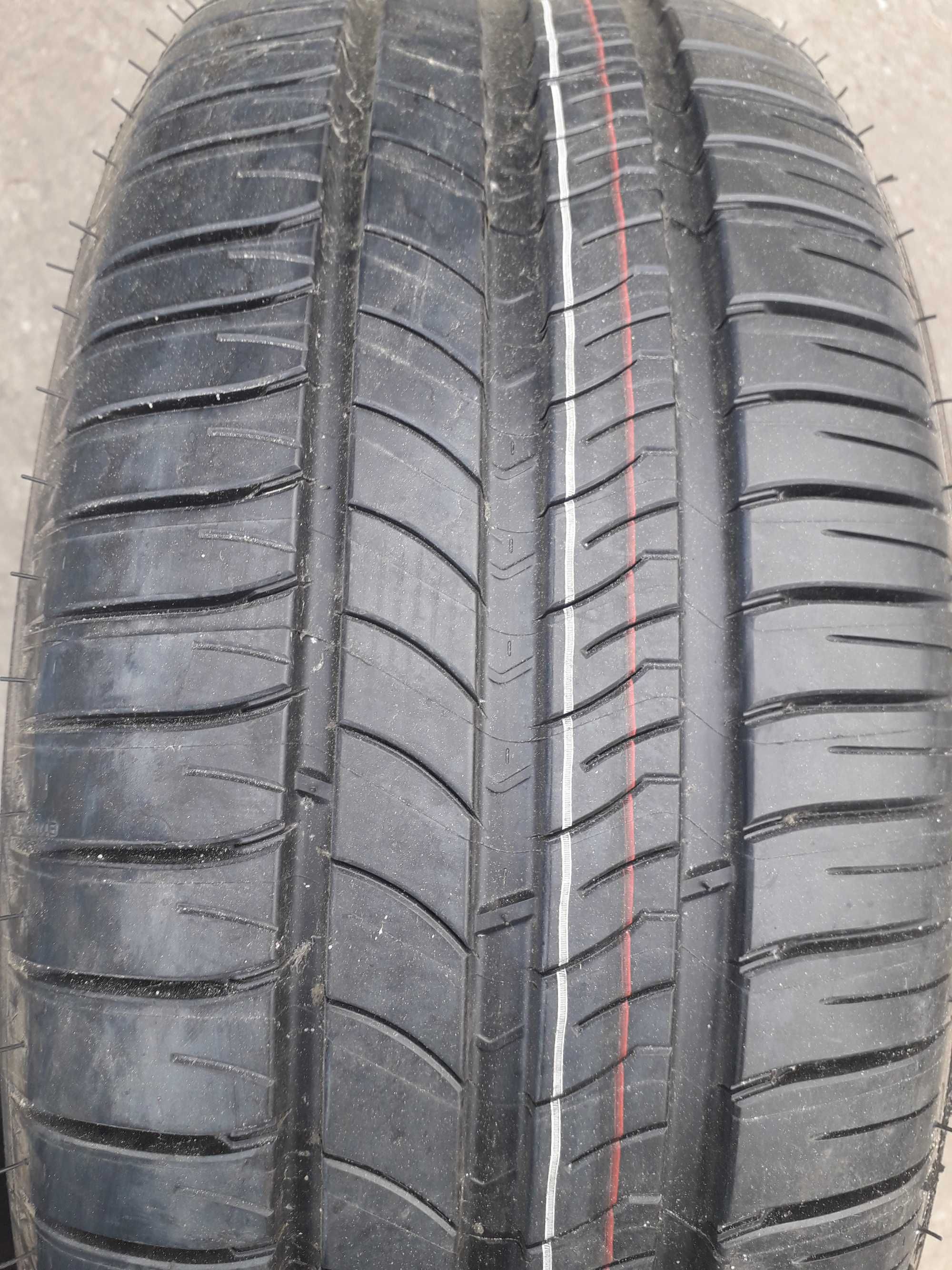 Opona Michelin Saver 205/55/16 nowa