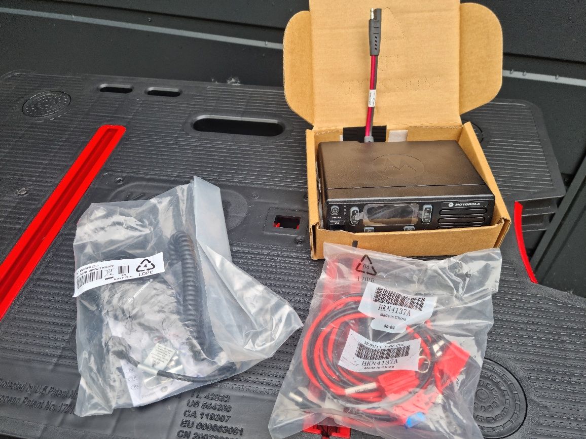 Radiotelefon MOTOROLA DM1400