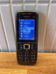 Nokia E51 era z ładowarką