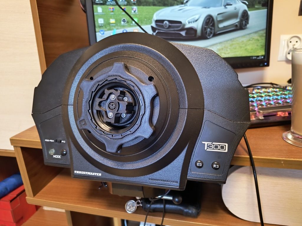 Thrustmaster t300rs + hamulec ręczny