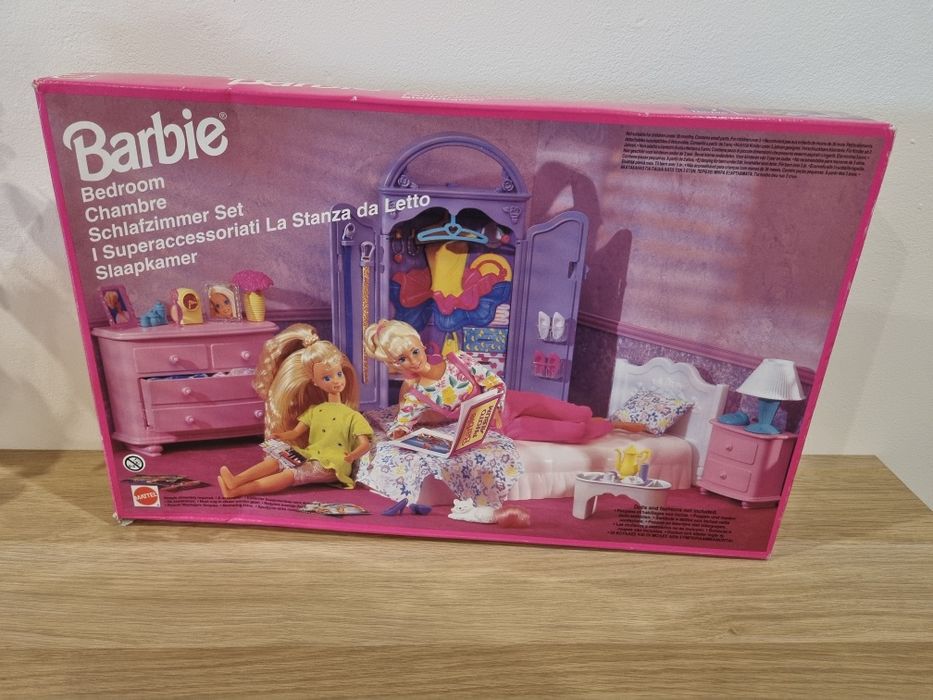 Barbie So Much to Do Bedroom Playset (1995)